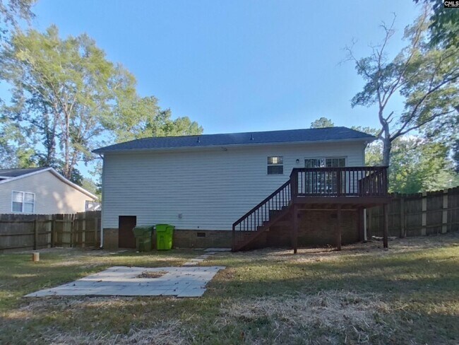 Building Photo - 124 Devonport Dr