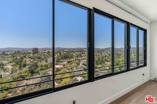 Building Photo - 10501 Wilshire Blvd