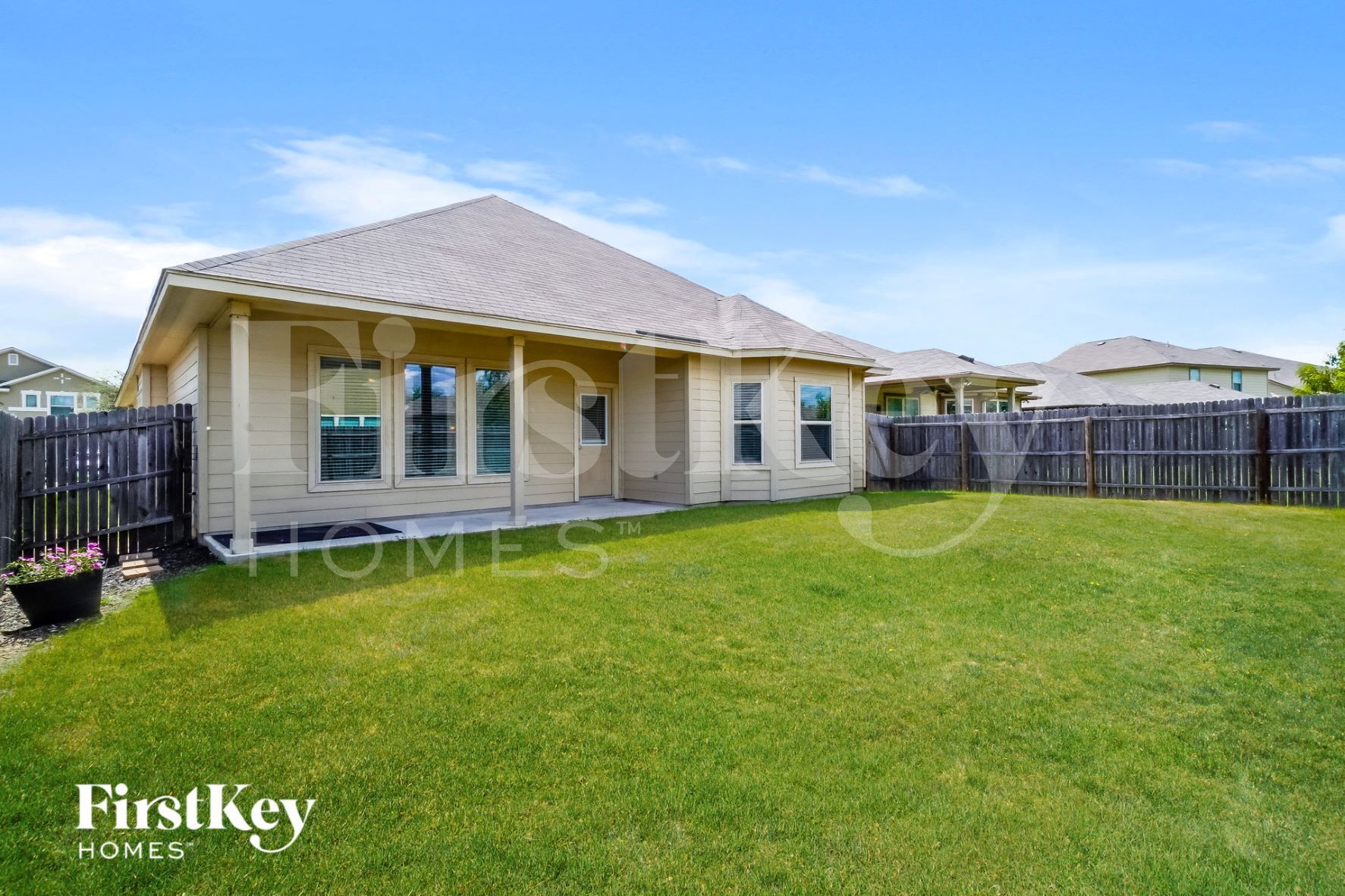 Building Photo - 3014 Night Flight