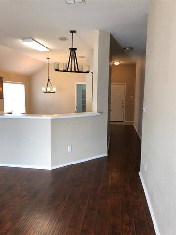 Building Photo - 2824 Quarter Horse Ln