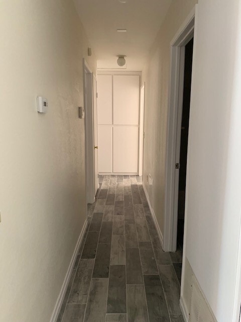 Building Photo - Redlands Home with NEW Paint & Tile Throughout