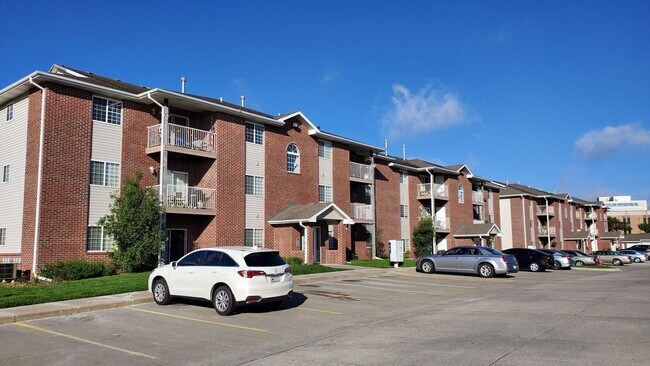 Building Photo - 1606 Grandview Ave