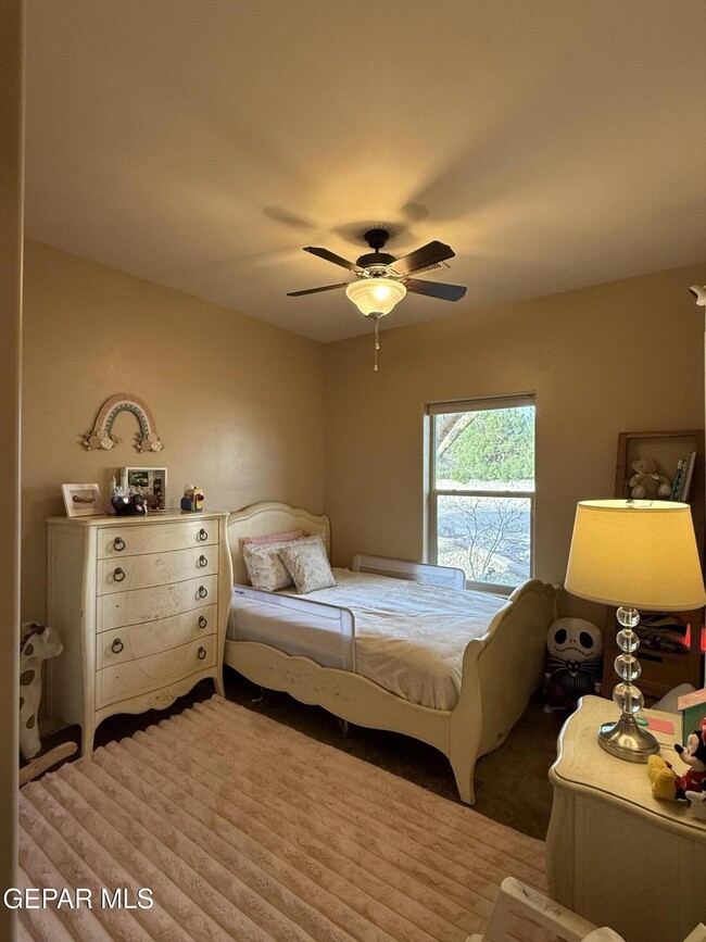 Building Photo - 5936 Anapaula Dr