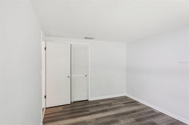 Building Photo - 4015 Litchfield Dr