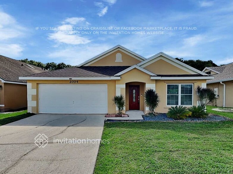 Primary Photo - 2004 Locust Berry Dr