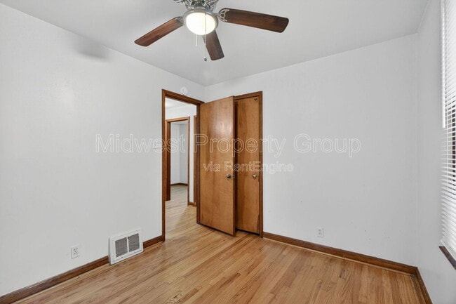 Building Photo - 1015 Avant Dr