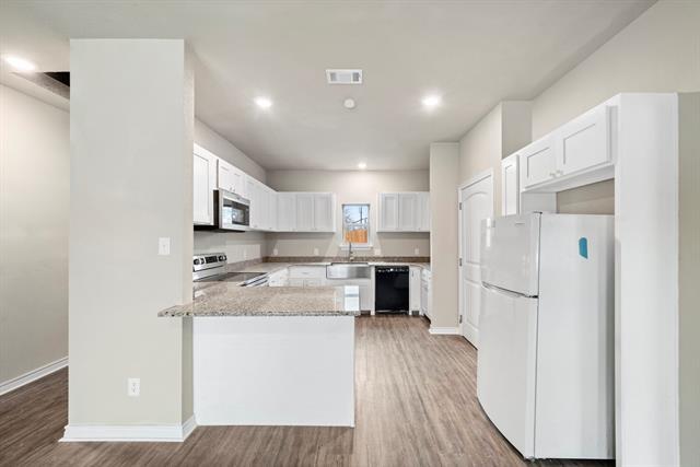 Building Photo - 2865 Conveyor Dr