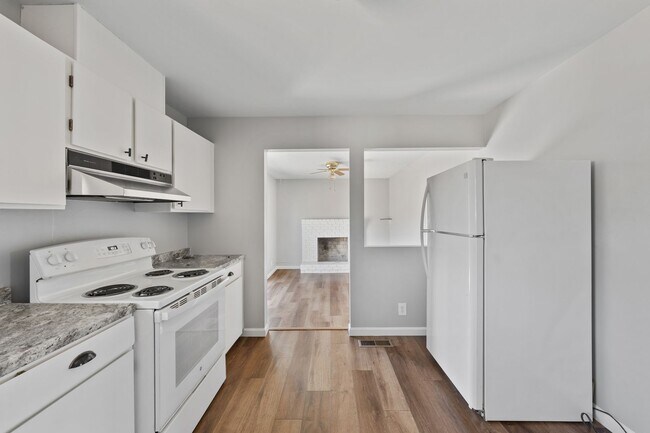 Building Photo - 2565 Pequop St