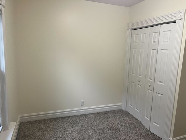 Building Photo - 1035 Jackson St NW