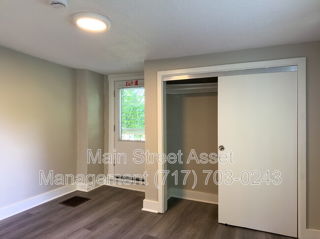 Building Photo - 129 N Prince St