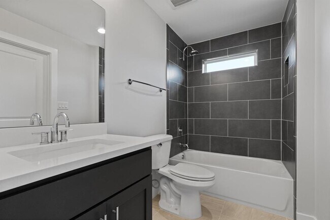 Building Photo - 7217 Blessing Ave