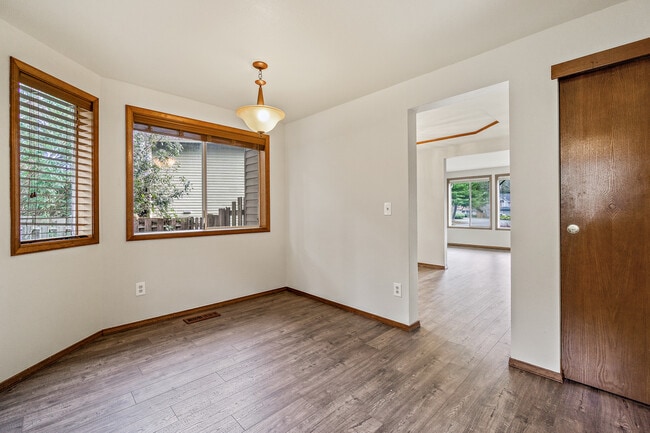 Building Photo - 4521 186th Ave SE