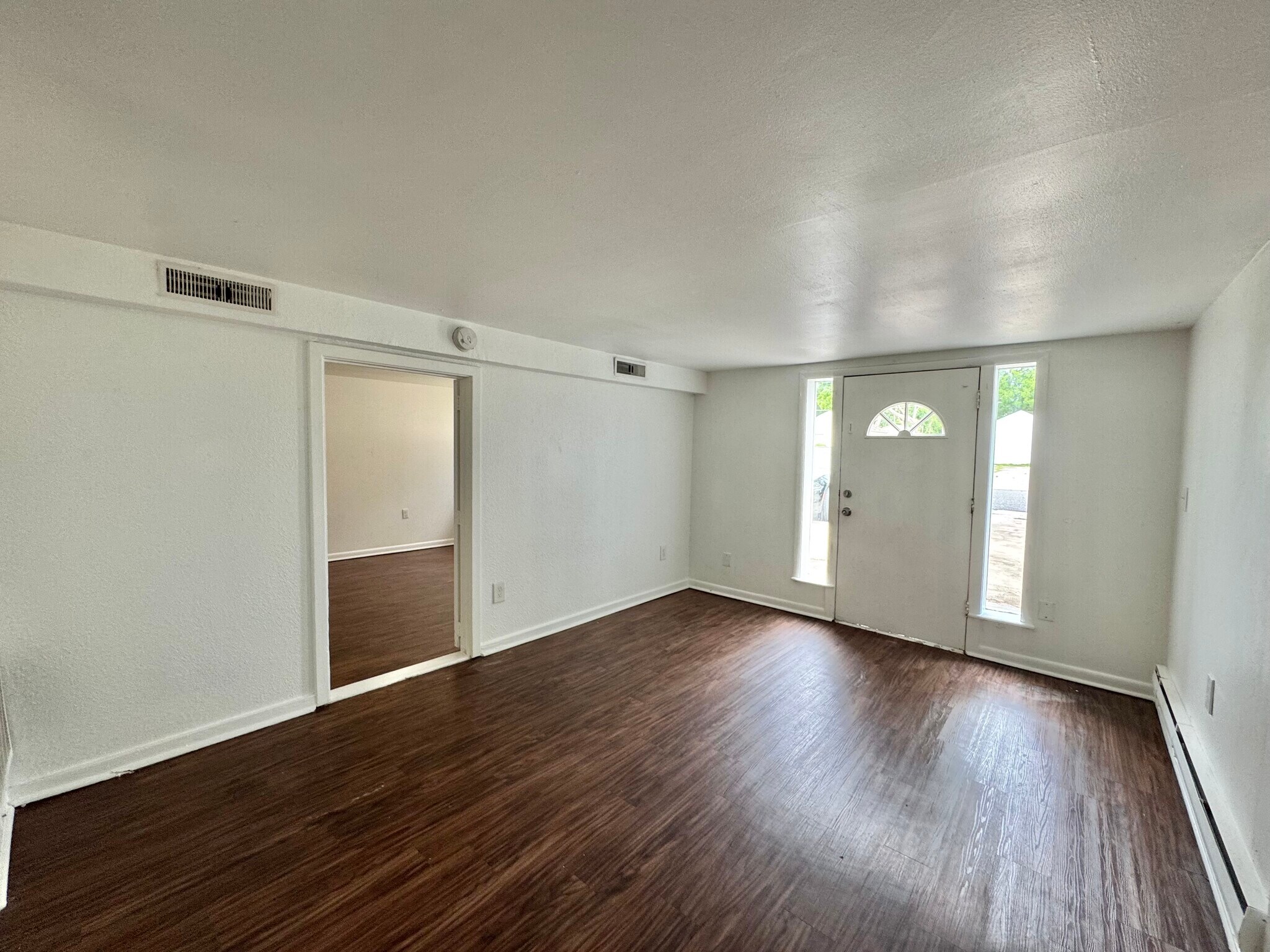 Building Photo - 442 Babb Dr