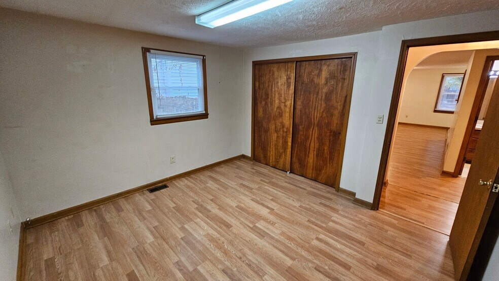 Bedroom 2 - 4242 Allmond Ave