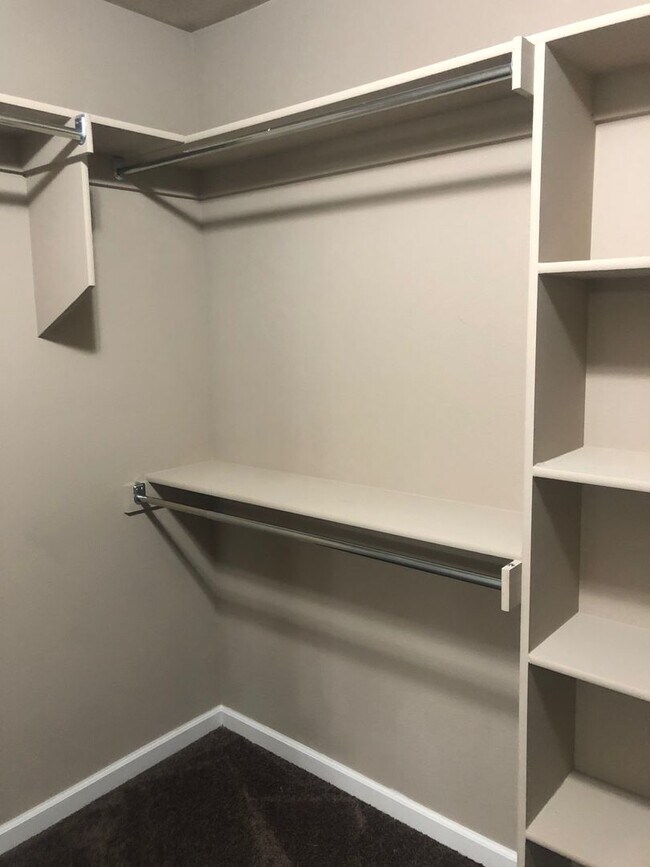 Building Photo - Beautiful home in Ashbury Park