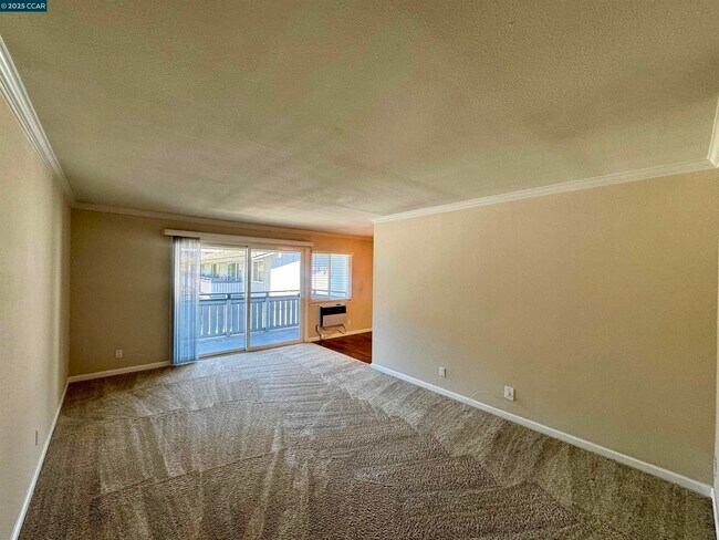 Building Photo - 315 Masters Ct
