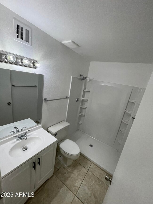 Building Photo - 6316 N 47th Ave