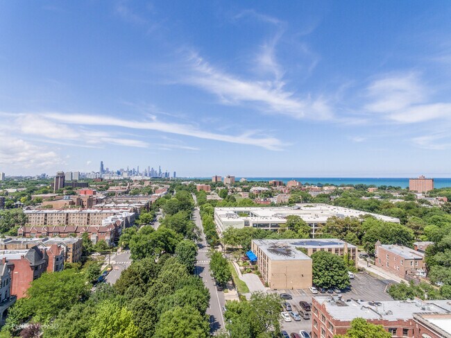 Building Photo - 4545 S Drexel Blvd