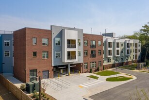 Building Photo - The Edition on Oberlin