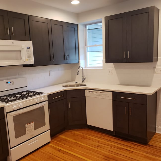 Building Photo - 2917 Miles Ave