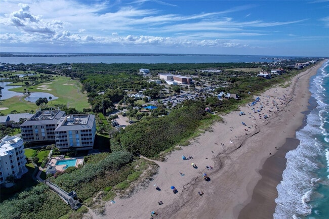 Building Photo - 40 NE Plantation Rd