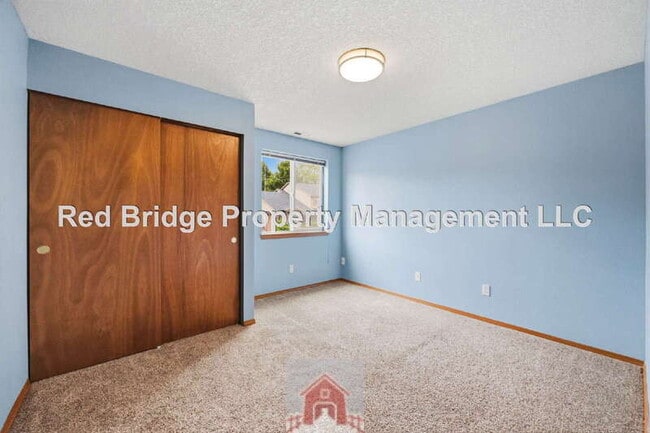 Building Photo - 13571 SW Uplands Dr