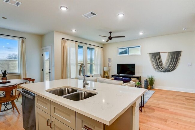 Building Photo - 2600 Gattis School Rd