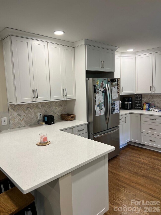 Building Photo - 1215 Sewickley Dr