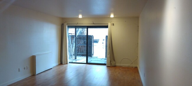 Building Photo - 1 Bed 1 Bath Condo in Central Boulder- Ava...