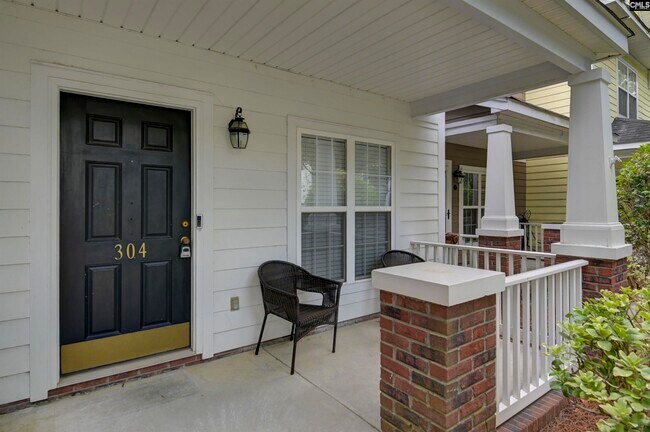 Building Photo - 304 Hampton Forest Drive
