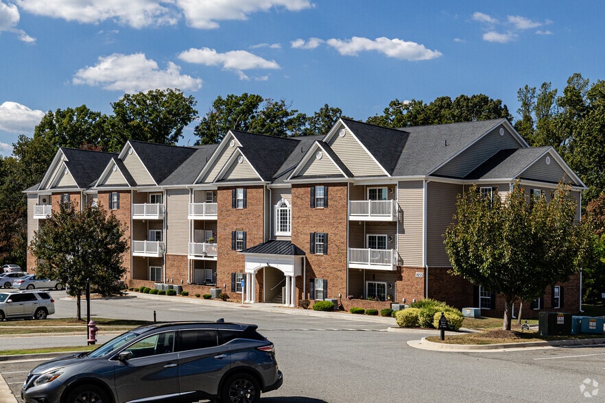 Primary Photo - The Gables of Spring Creek