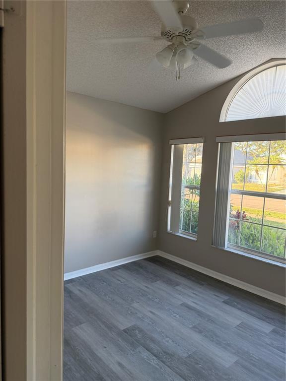 Building Photo - 13642 Emeraldview Dr