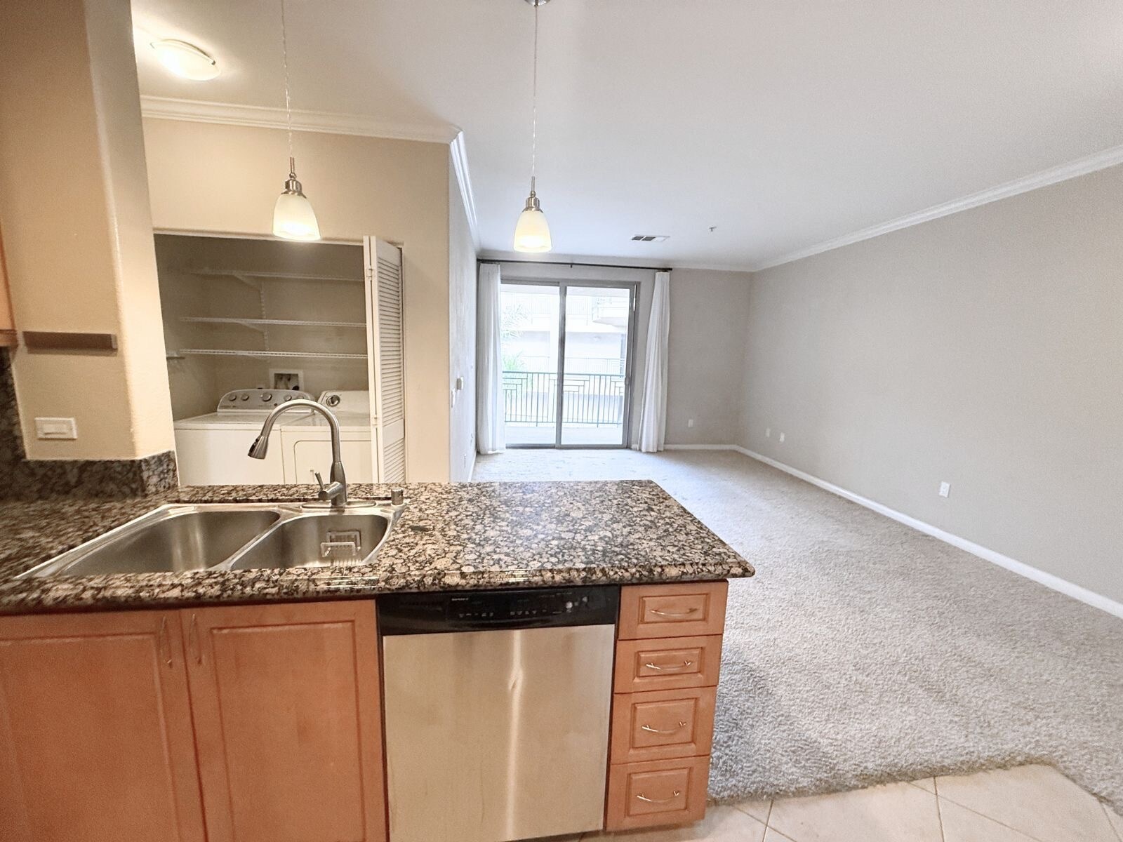 Building Photo - 3877 Pell Pl