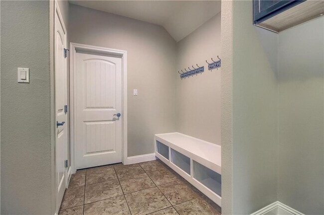 Building Photo - 8700 Evelina Trail