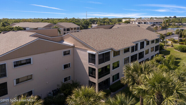 Building Photo - 6165 S Mirror Lake Dr