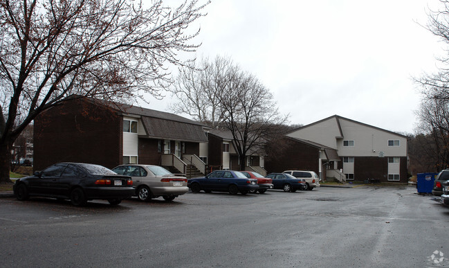 Building Photo - Jarvis Heights Apartments