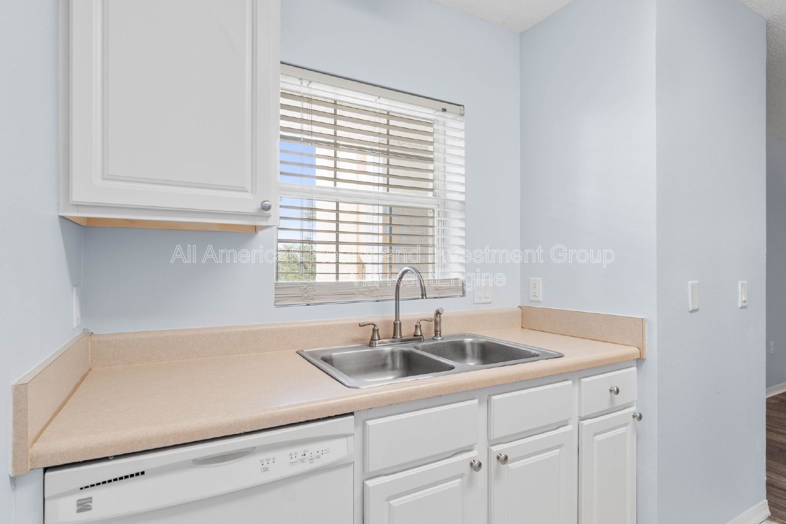 Building Photo - 4276 Calinda Ln