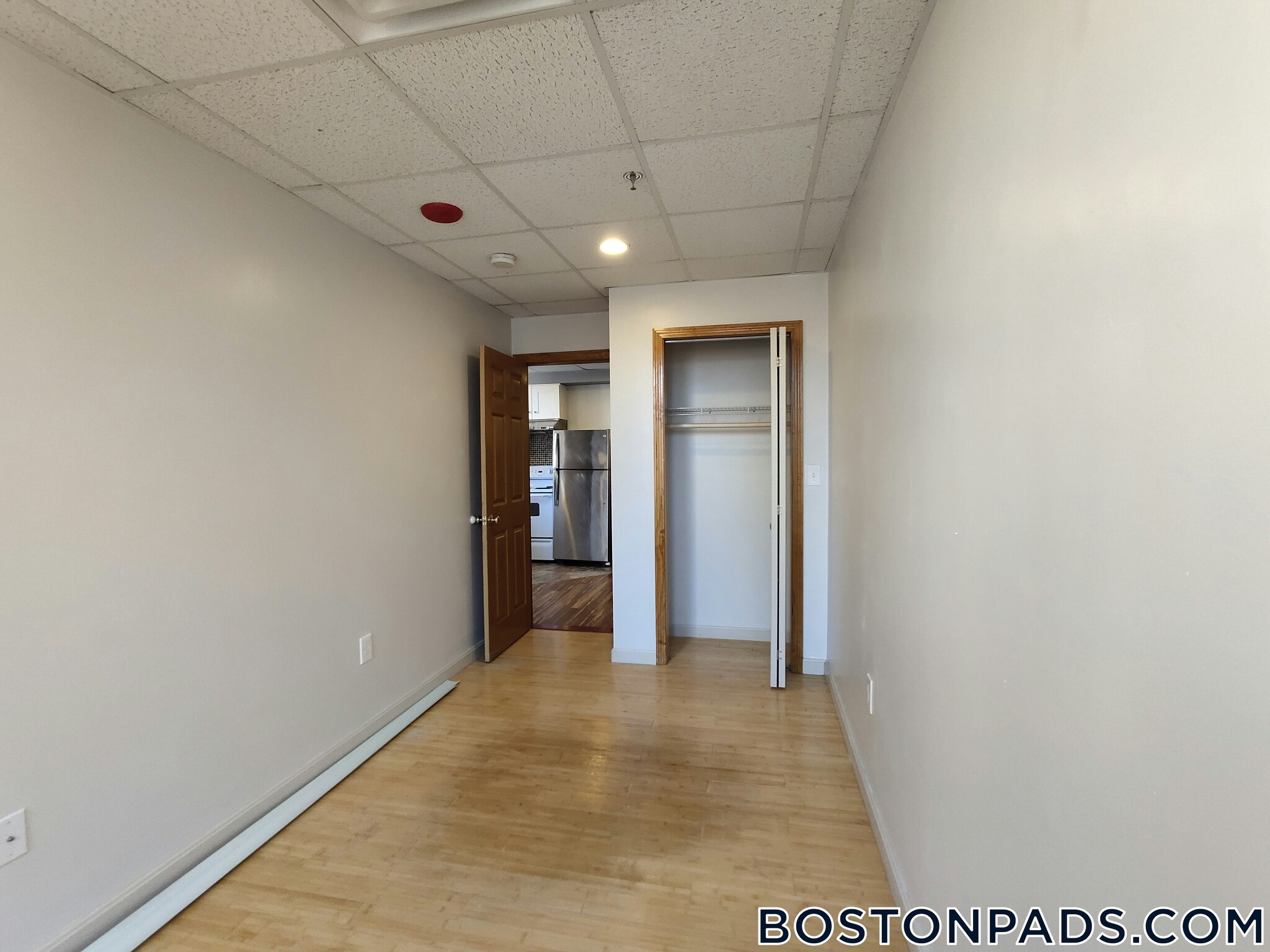 Building Photo - 72 Kneeland St