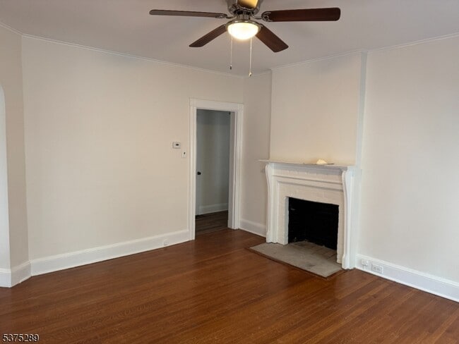 Building Photo - 52 Riggs Pl