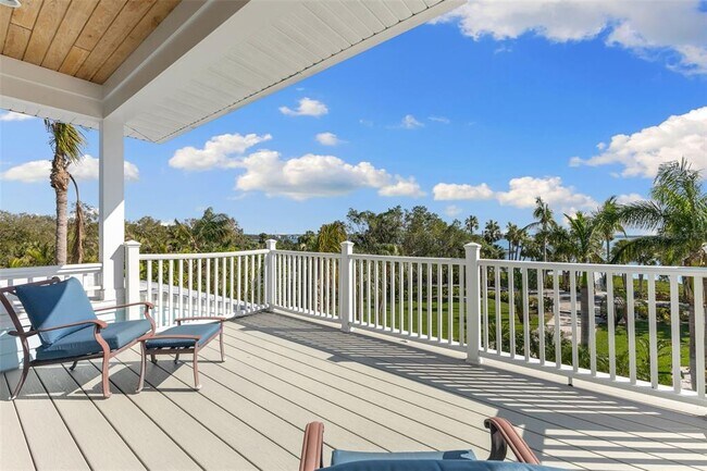 Building Photo - 450 Bayshore Dr