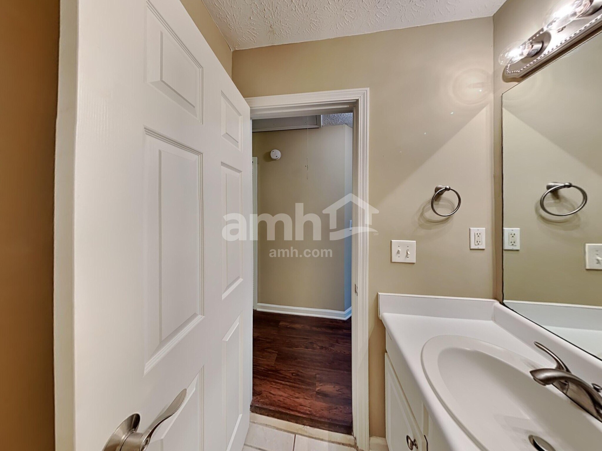 Building Photo - 589 Summerbrooke Ct