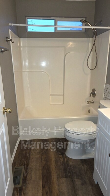 Building Photo - 2263 E Clarene St