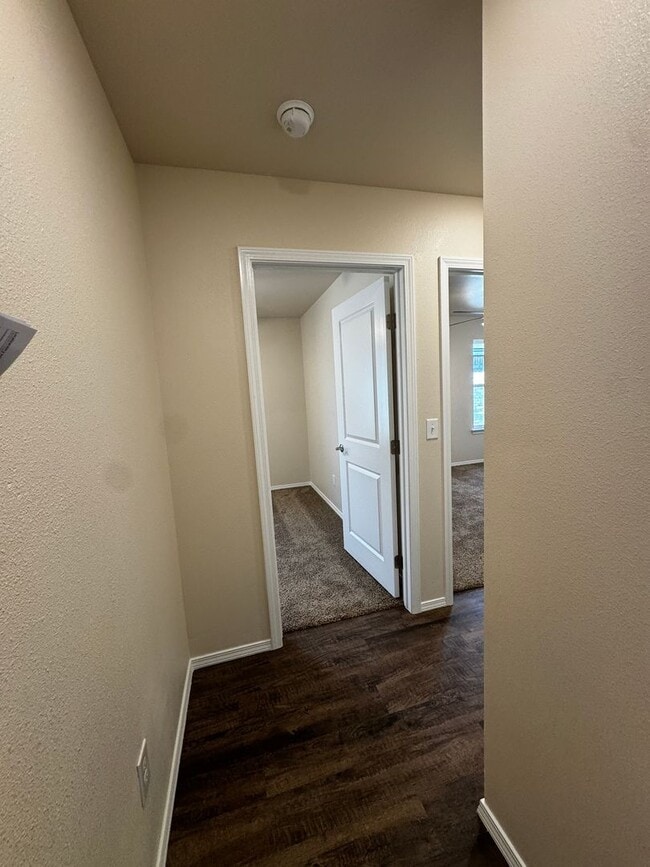 Building Photo - New construction!!! Beacon Pointe 3/2/2  $250.00 off 1st month rent