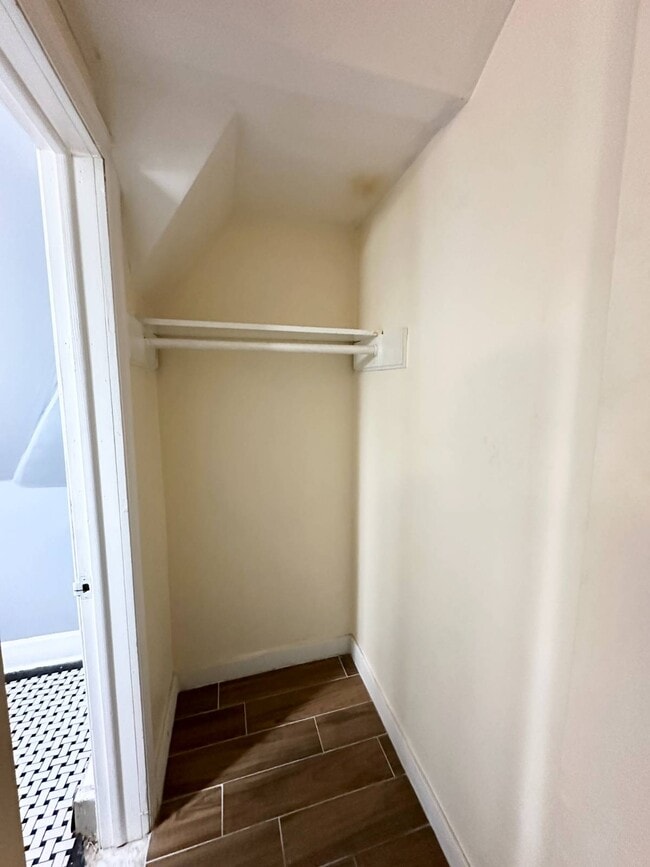 Building Photo - 199 New Scotland Ave