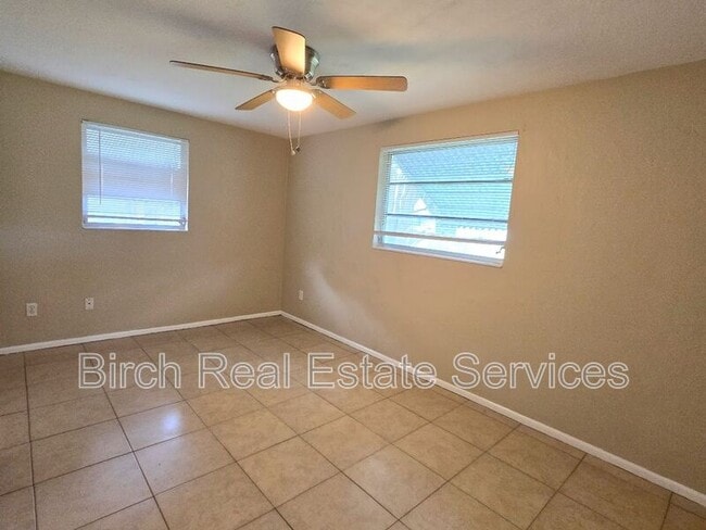 Building Photo - 4847 Aegean Ave