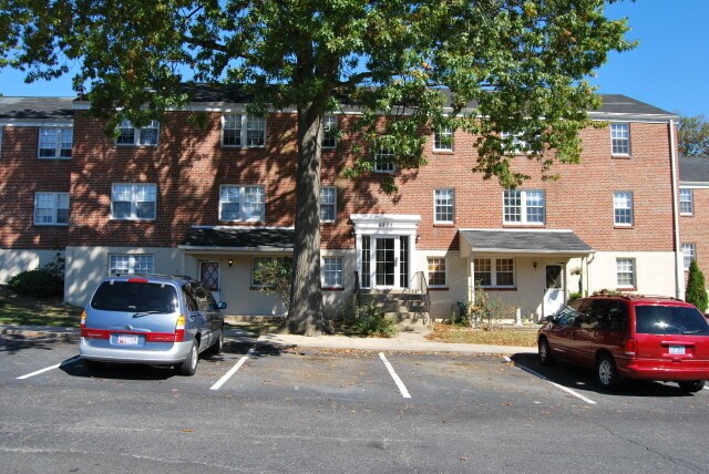 Primary Photo - Edgewood - The Grove - 3 Bedroom 1 Bath