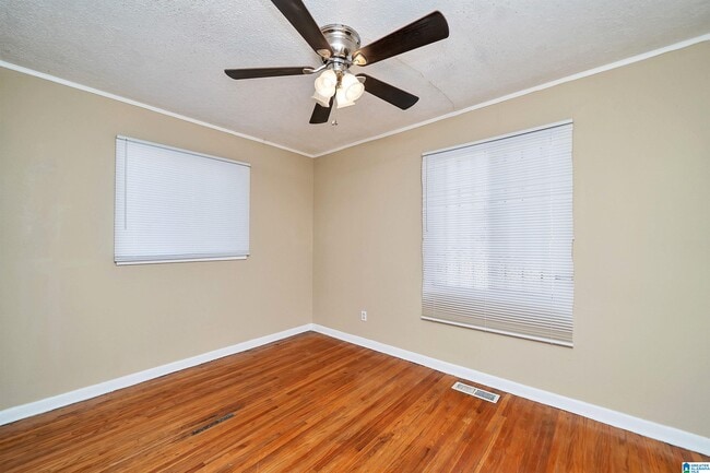 Building Photo - 1425 66th St