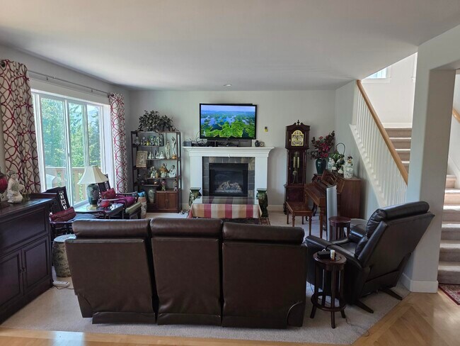Building Photo - 540 Wilderness Peak Dr NW