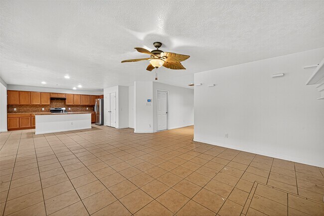 Building Photo - 16547 Lanesborough Dr