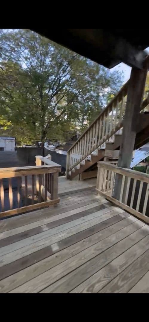 Building Photo - 312 S Pine St